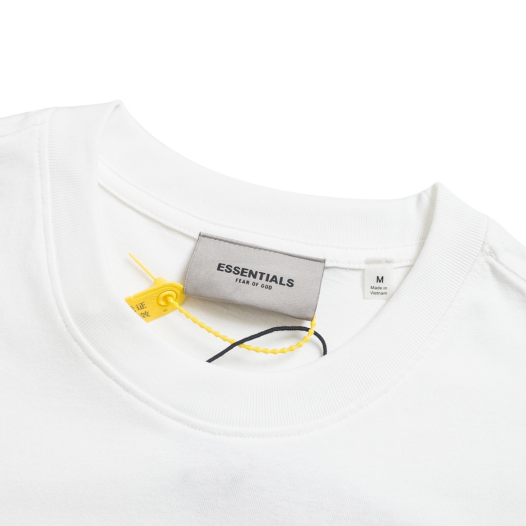 Fear of God T-Shirt Style 244 detail view 1
