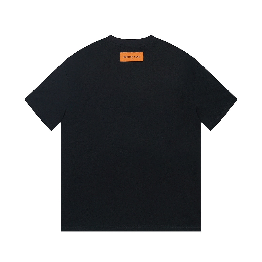 Louis Vuitton T-Shirt Style 544 detail view 1