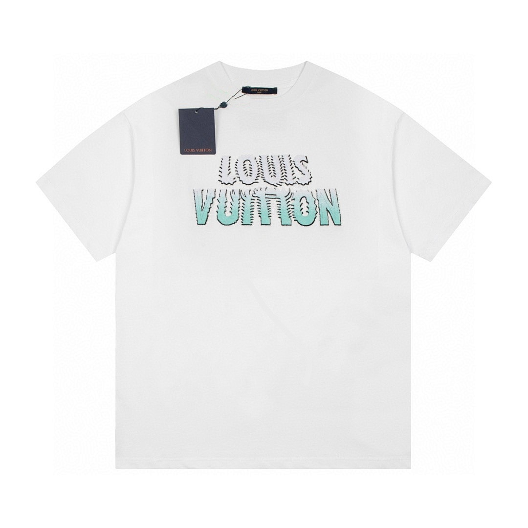 Louis Vuitton T-Shirt Style 550 detail view 1