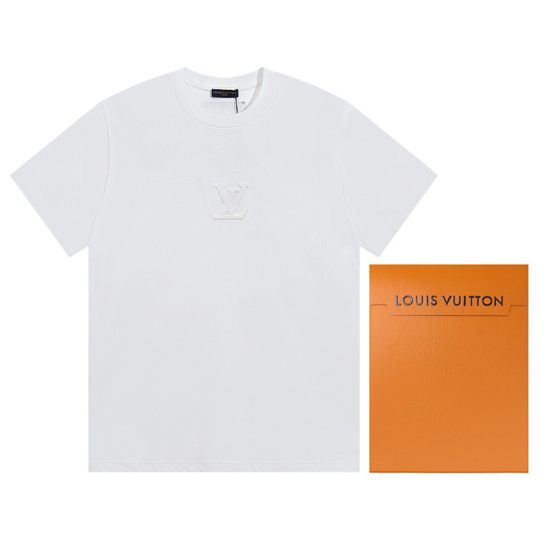 Louis Vuitton T-Shirt Style 552 detail view 1
