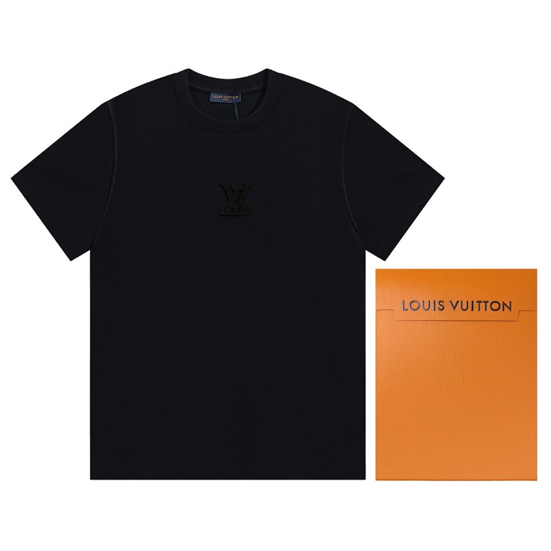 Louis Vuitton T-Shirt Style 553 detail view 1
