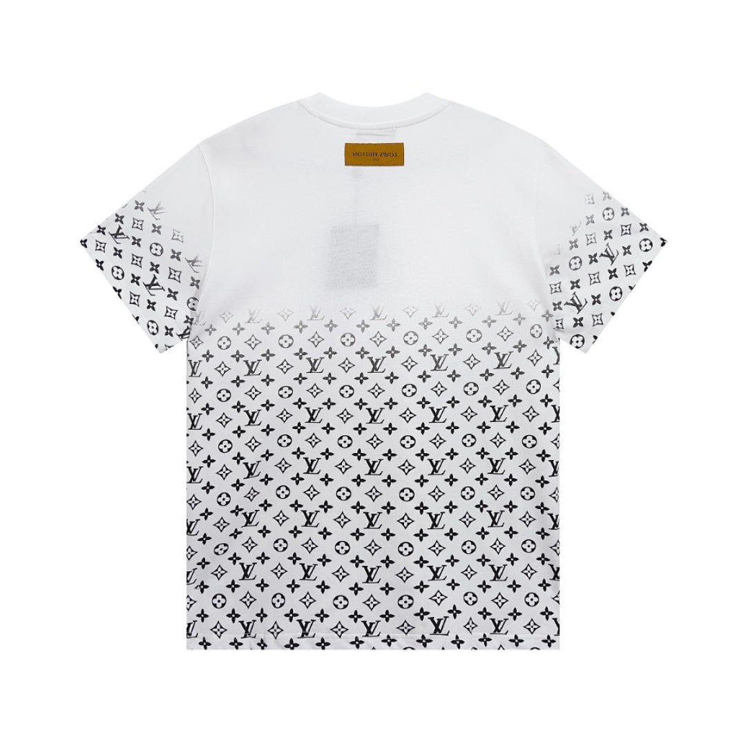 Louis Vuitton T-Shirt Style 555 detail view 1