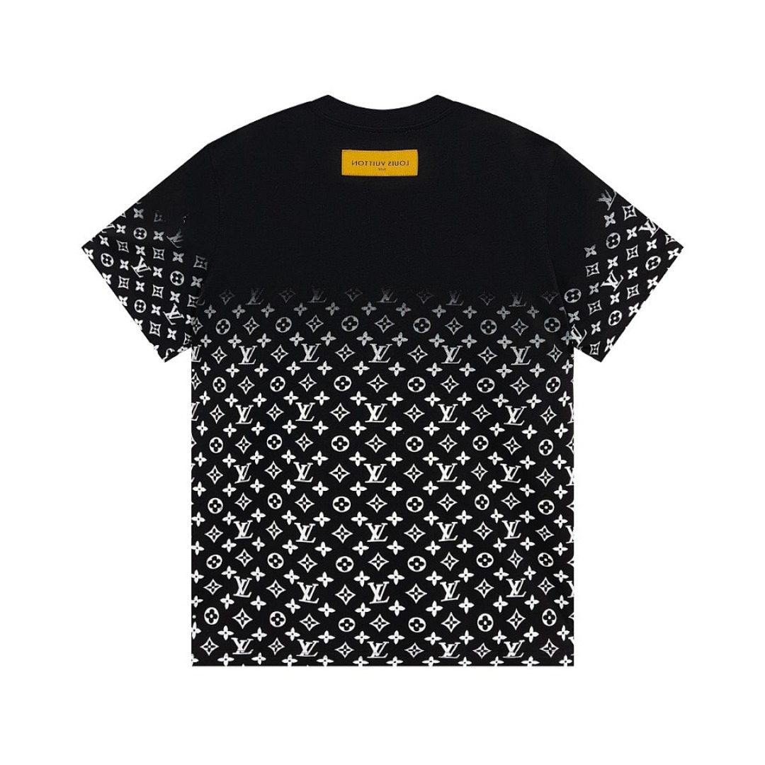 Louis Vuitton T-Shirt Style 557 detail view 2