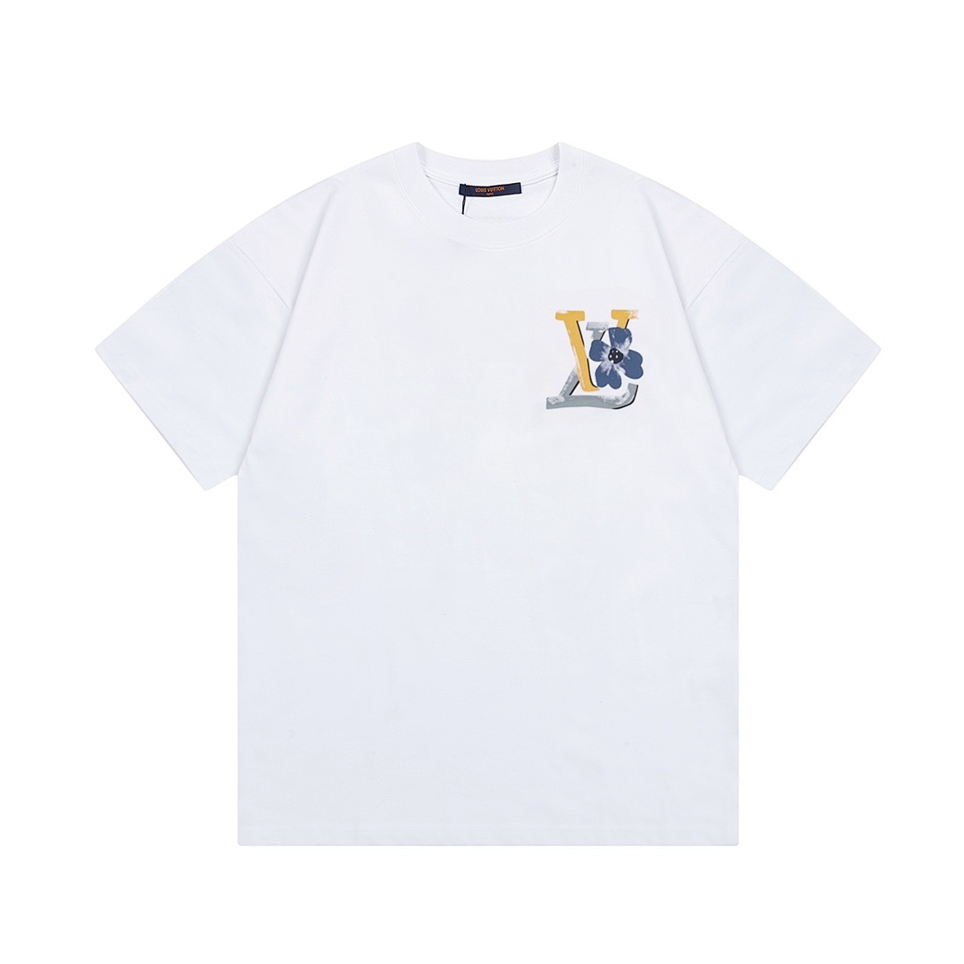 Louis Vuitton T-Shirt Style 586 detail view 1