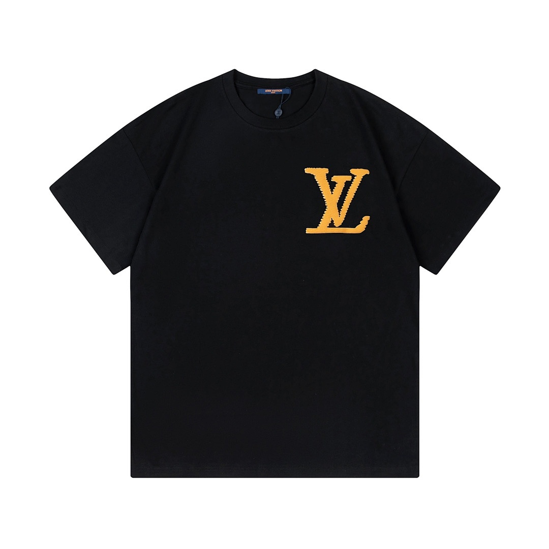 Louis Vuitton T-Shirt Style 593 detail view 1