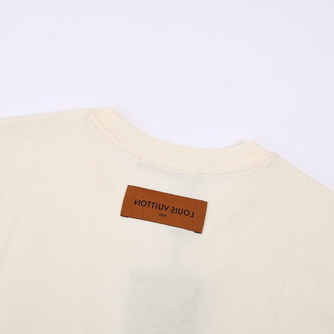 Louis Vuitton T-Shirt Style 594 detail view 3