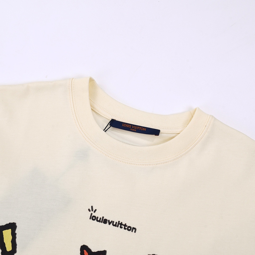 Louis Vuitton T-Shirt Style 594 detail view 4