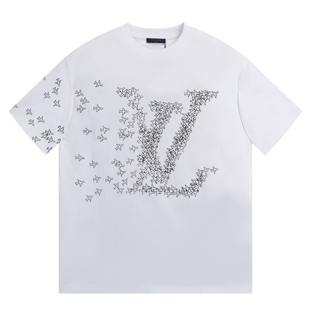 Louis Vuitton T-Shirt Style 595 detail view 1