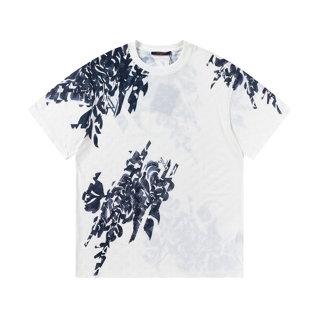 Louis Vuitton T-Shirt Style 599 detail view 1