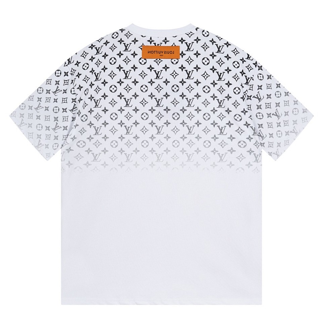 Louis Vuitton T-Shirt Style 610 detail view 1