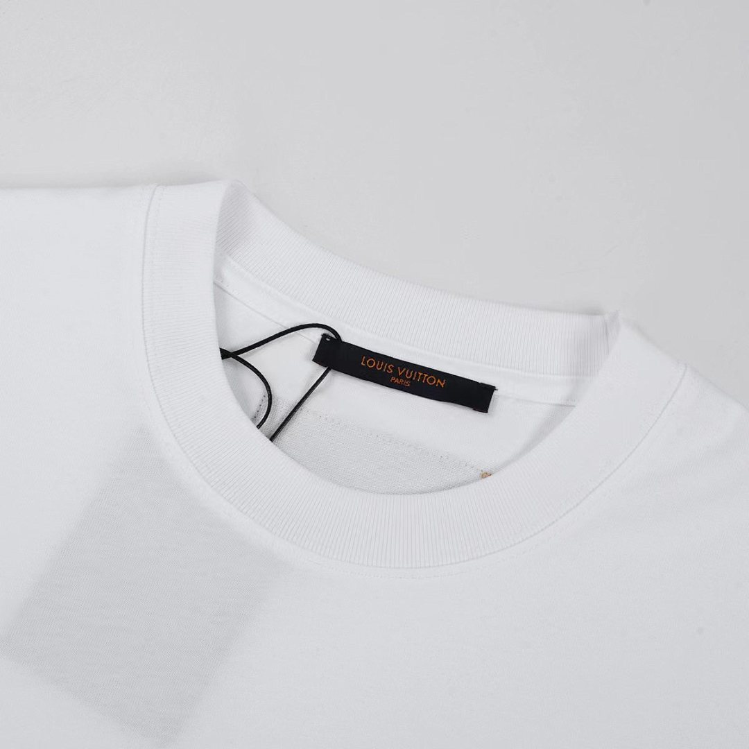 Louis Vuitton T-Shirt Style 619 detail view 5