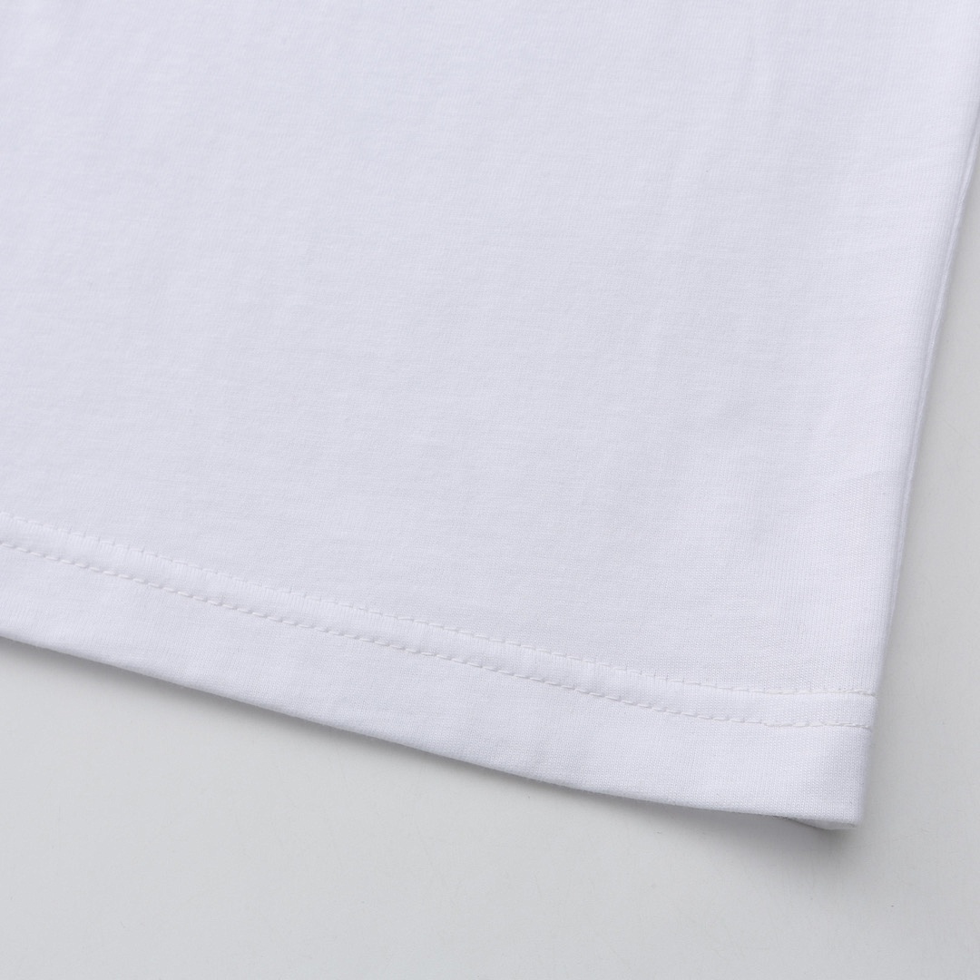 Miu Miu T-Shirt Style 008 detail view 4