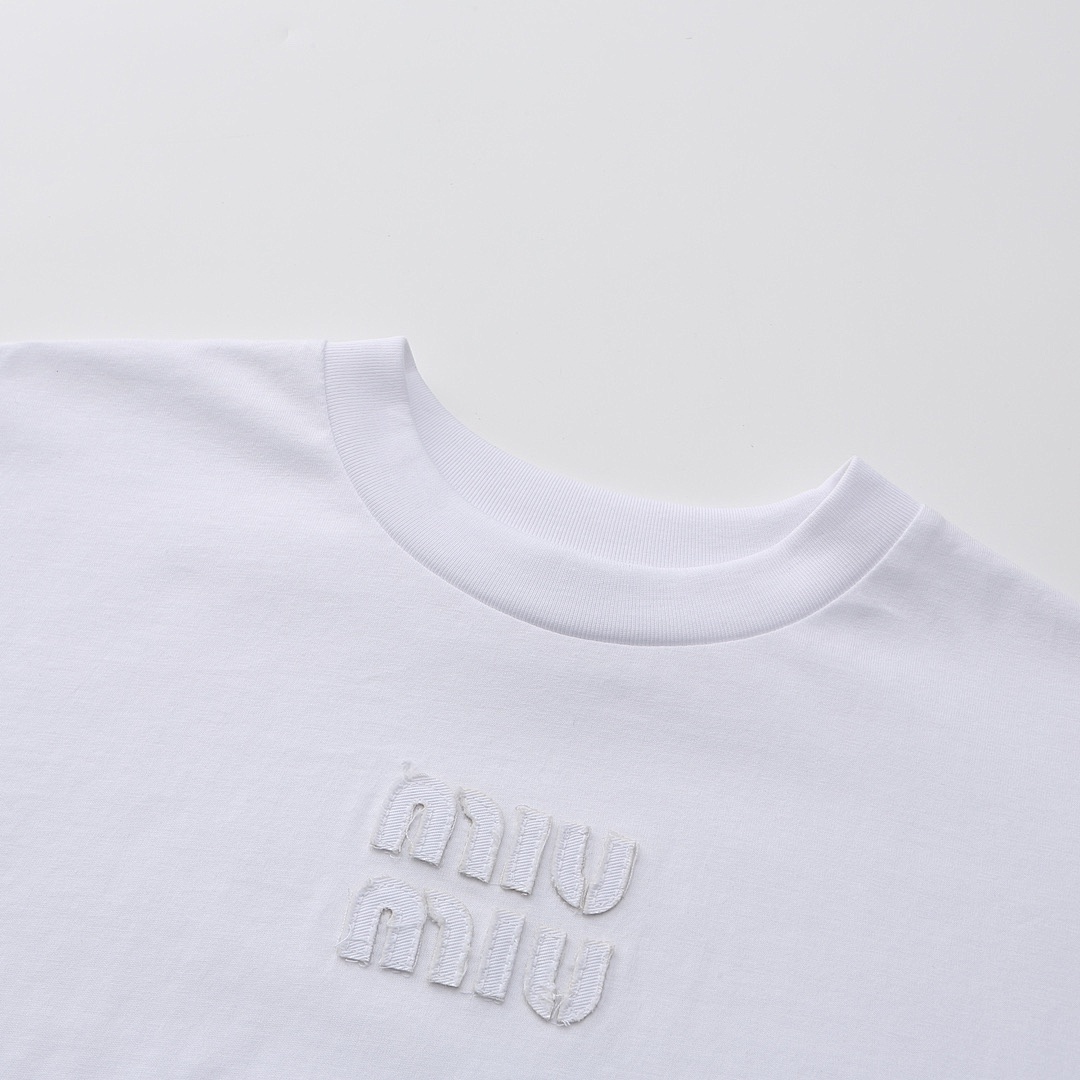 Miu Miu T-Shirt Style 008 detail view 6