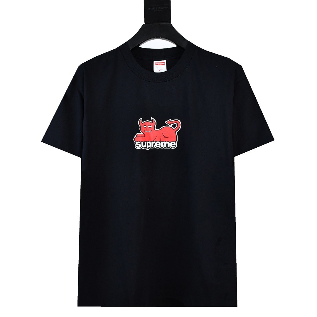 Supreme T-Shirt Style 006 main view