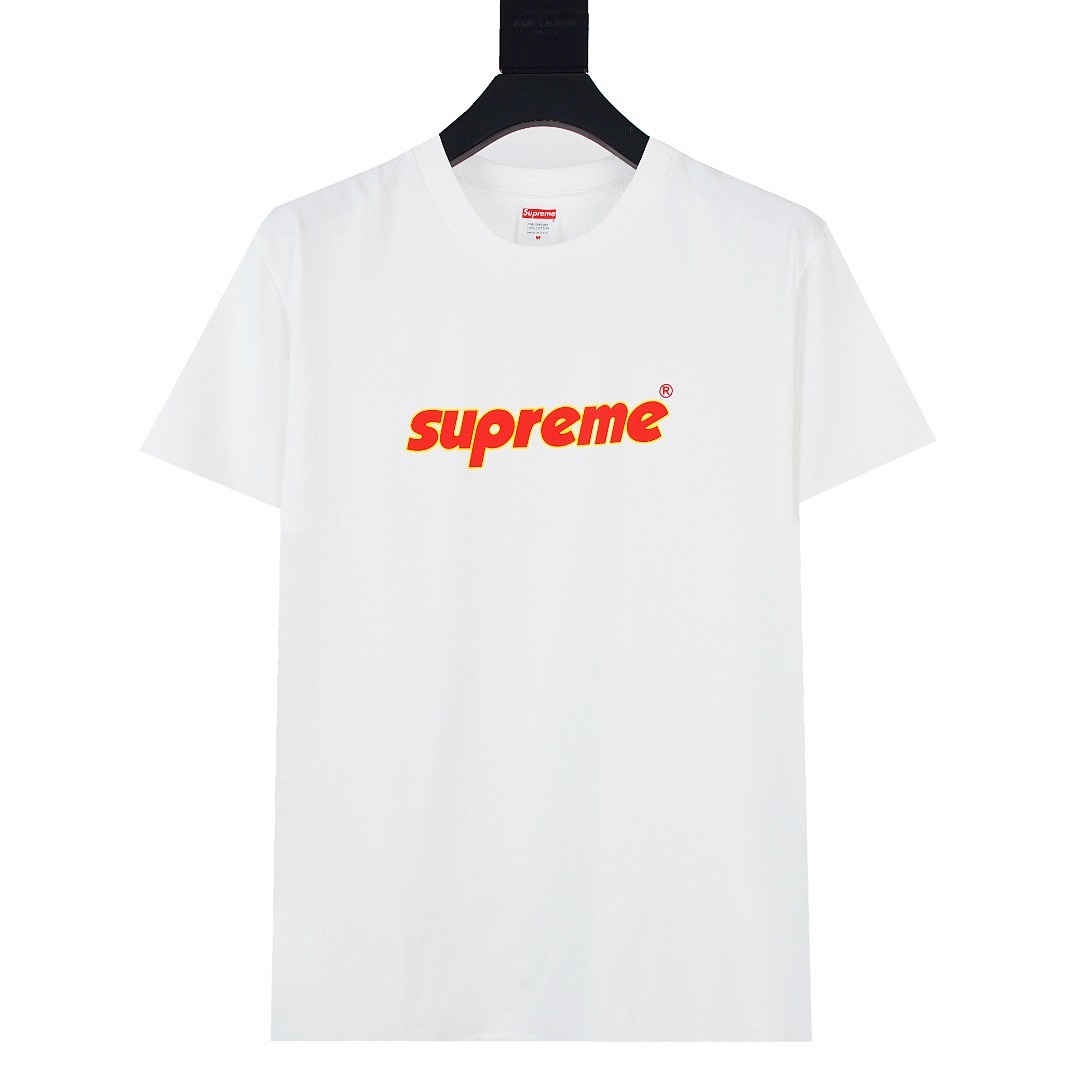 Supreme T-Shirt Style 014 detail view 1