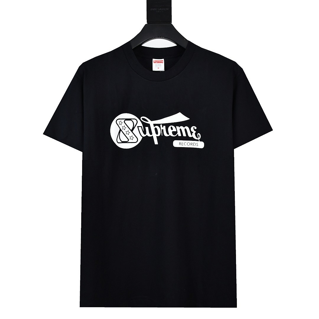 Supreme T-Shirt Style 015 main view