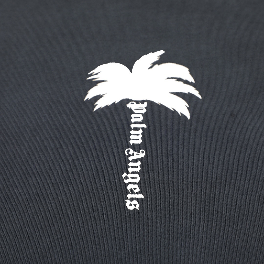 Palm Angels T-Shirt Style 074 main view