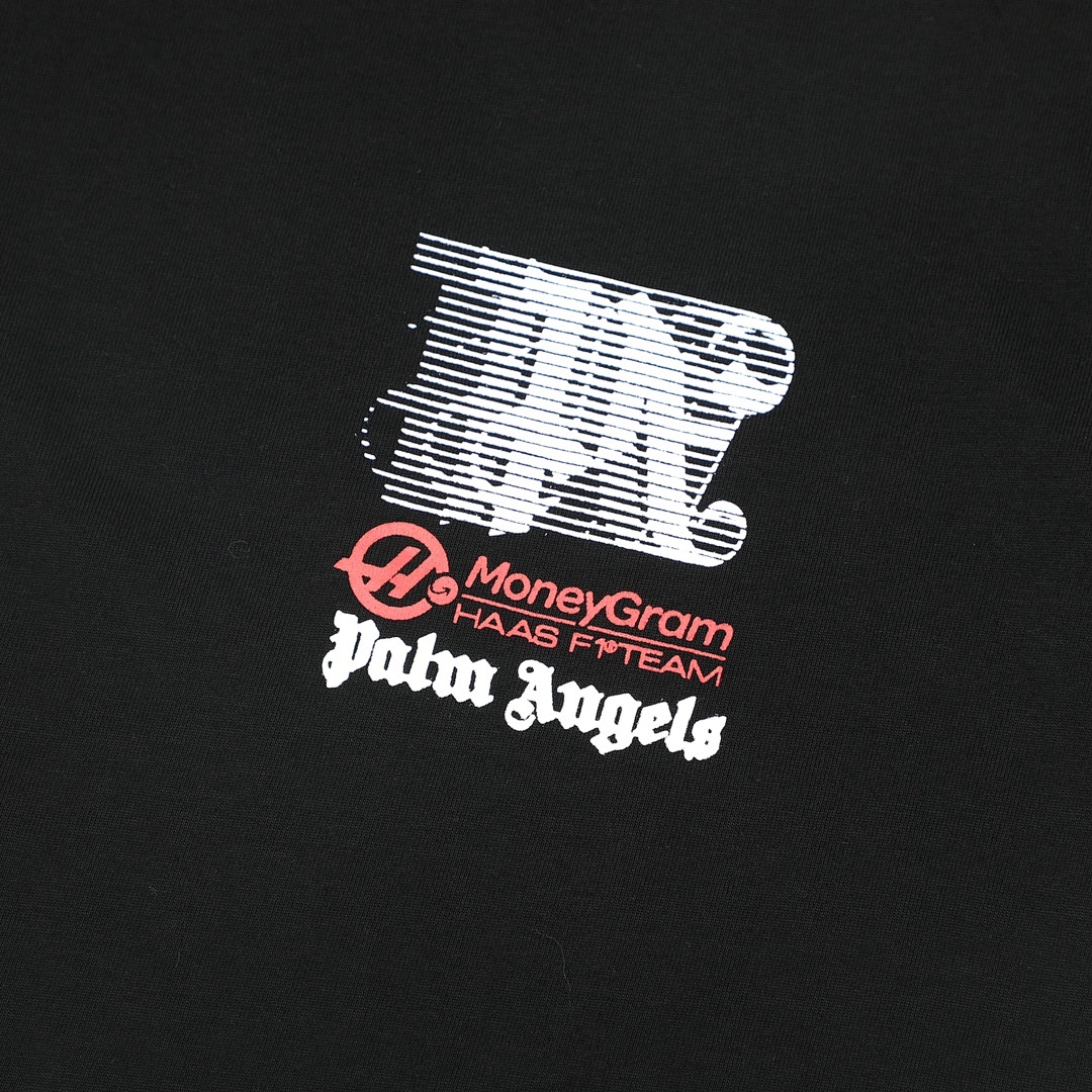 Palm Angels T-Shirt Style 080 detail view 1