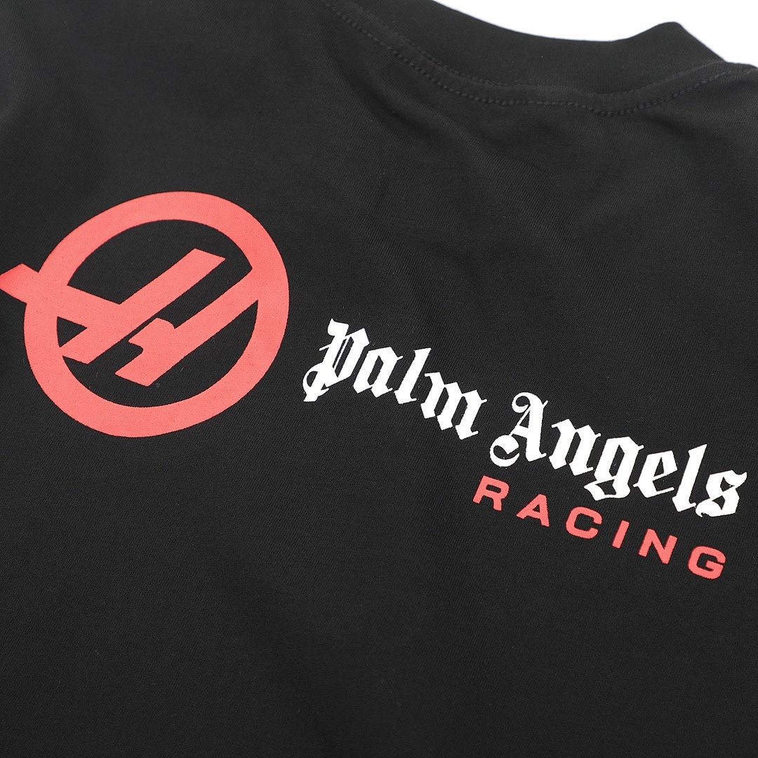 Palm Angels T-Shirt Style 100 detail view 1