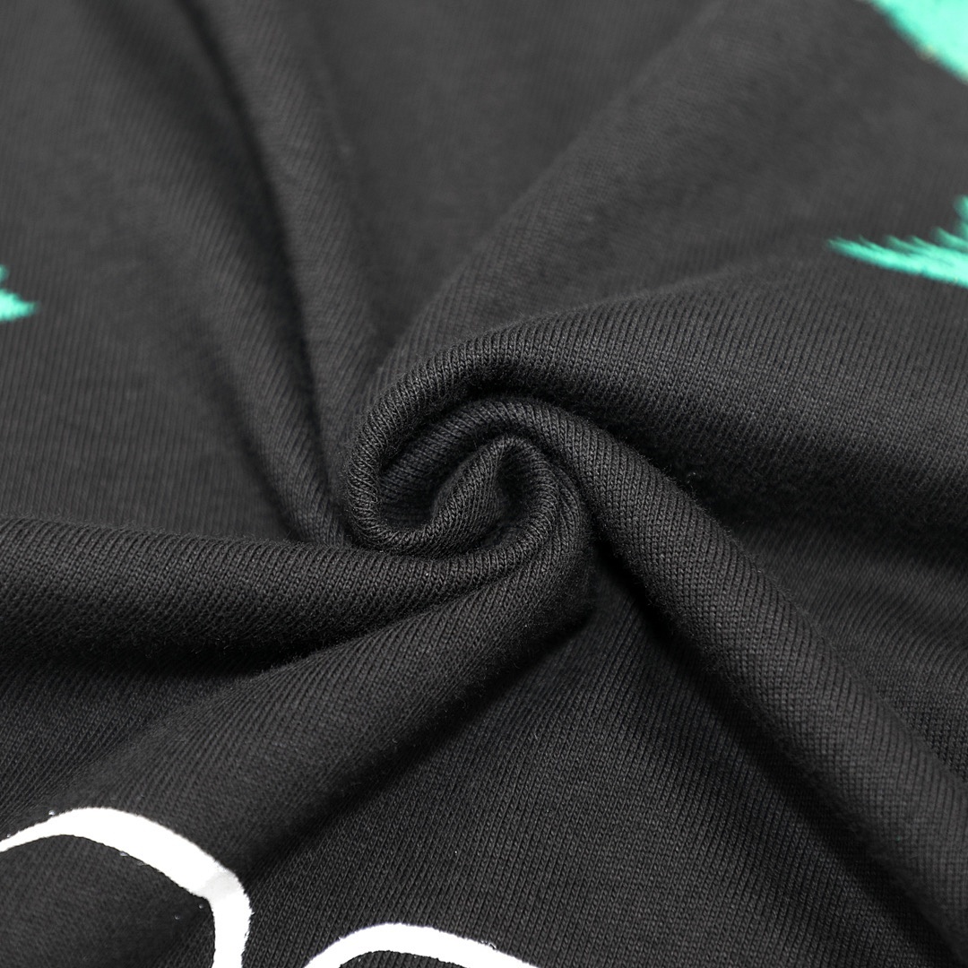 Palm Angels T-Shirt Style 103 detail view 2