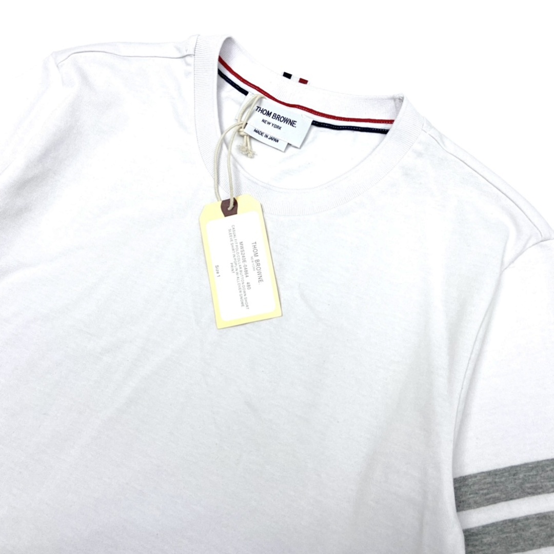 Thom Browne B T-Shirt detail view 5