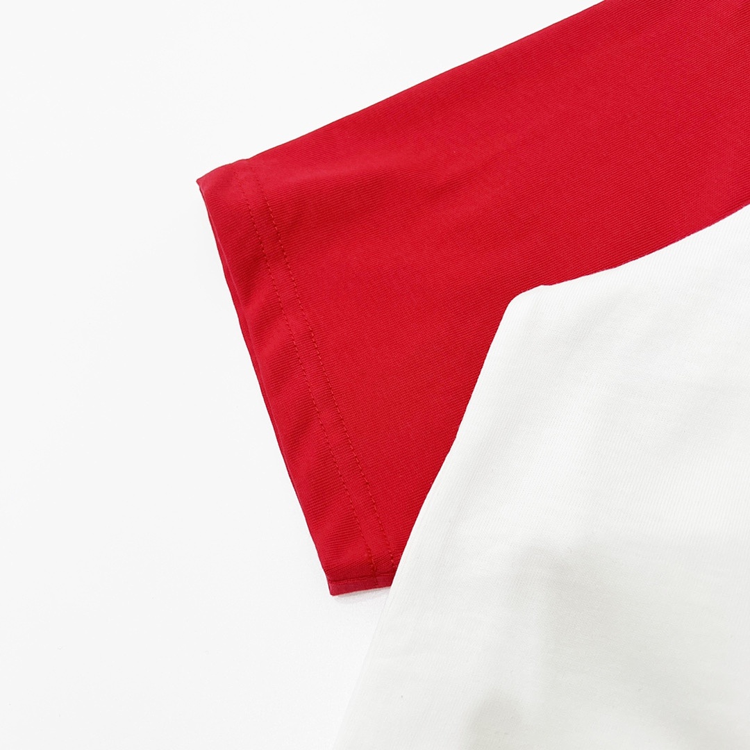 Thom Browne T-Shirt Style 004 detail view 2