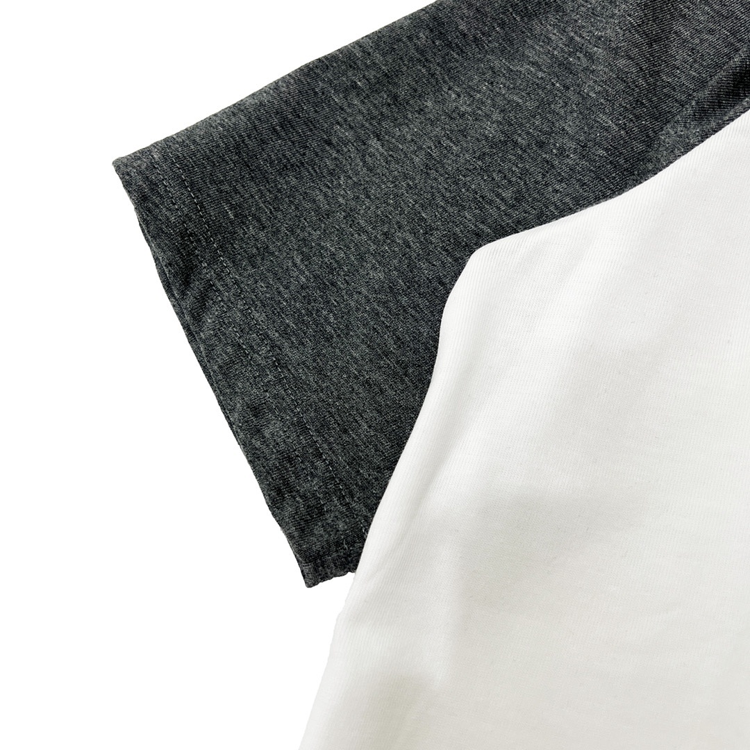 Thom Browne T-Shirt Style 007 detail view 2