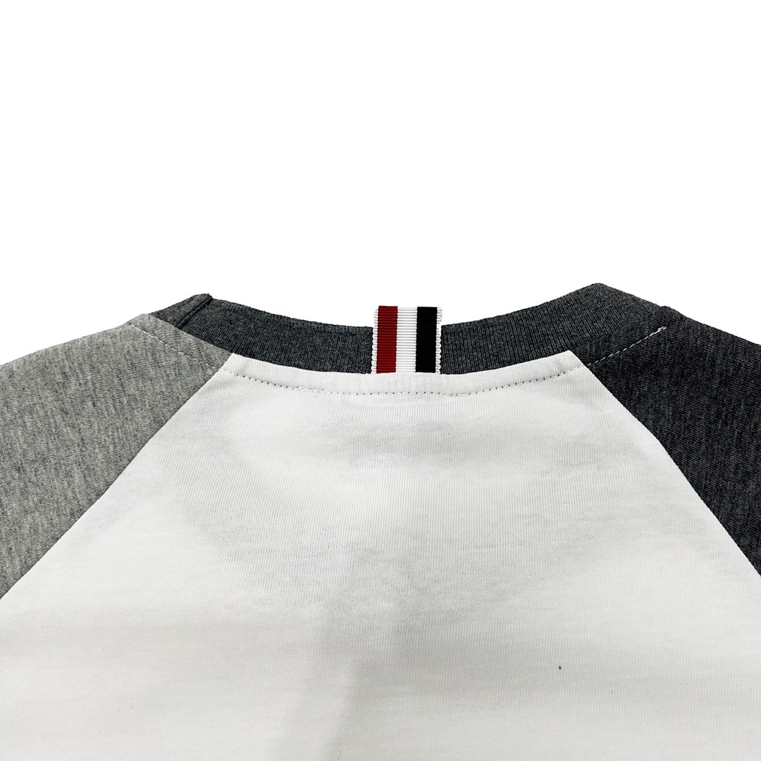 Thom Browne T-Shirt Style 007 detail view 4
