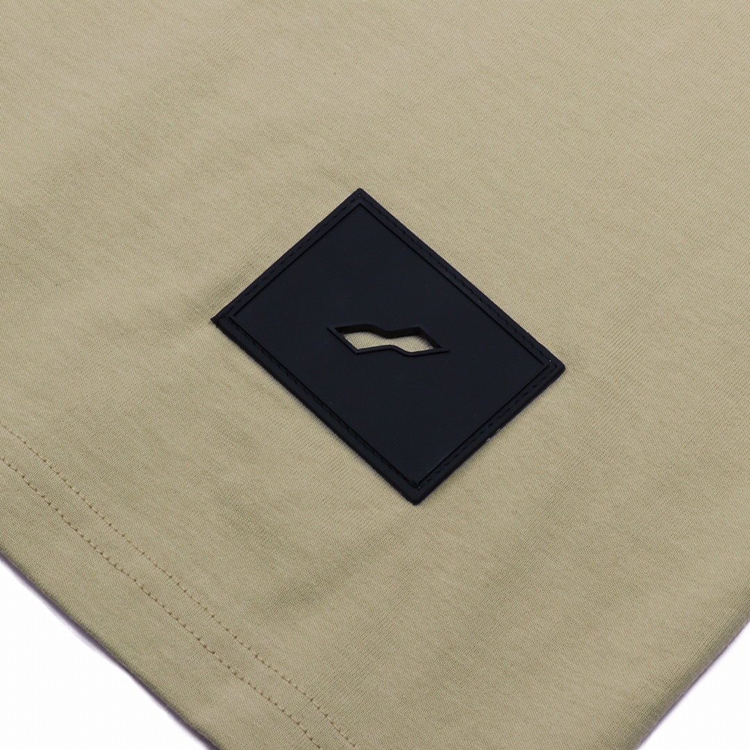 We11 Done T-Shirt Style 208 detail view 1