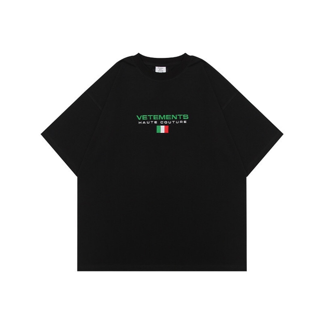 Vetements T-Shirt Style 040 detail view 3