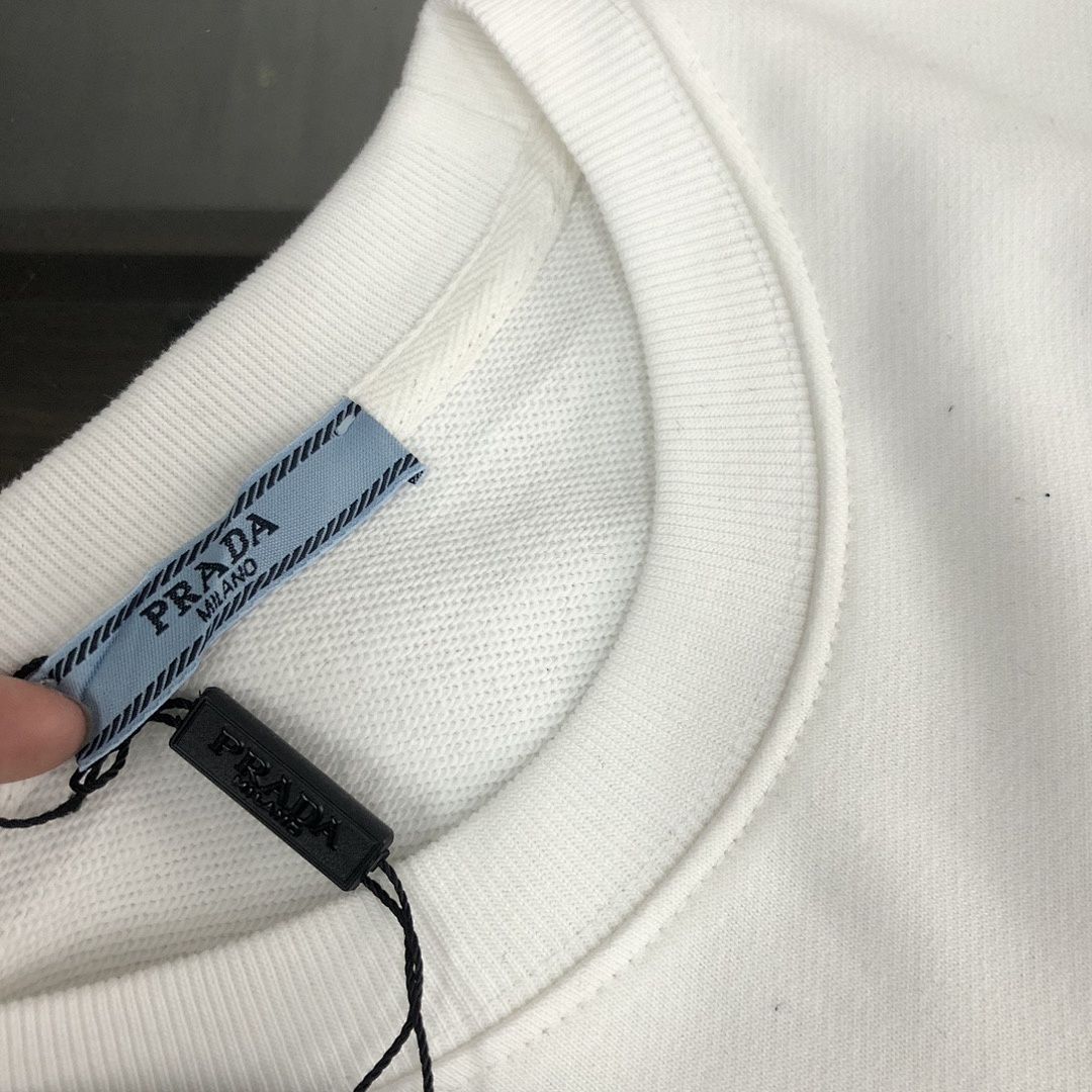 Prada Hoodie detail view 1
