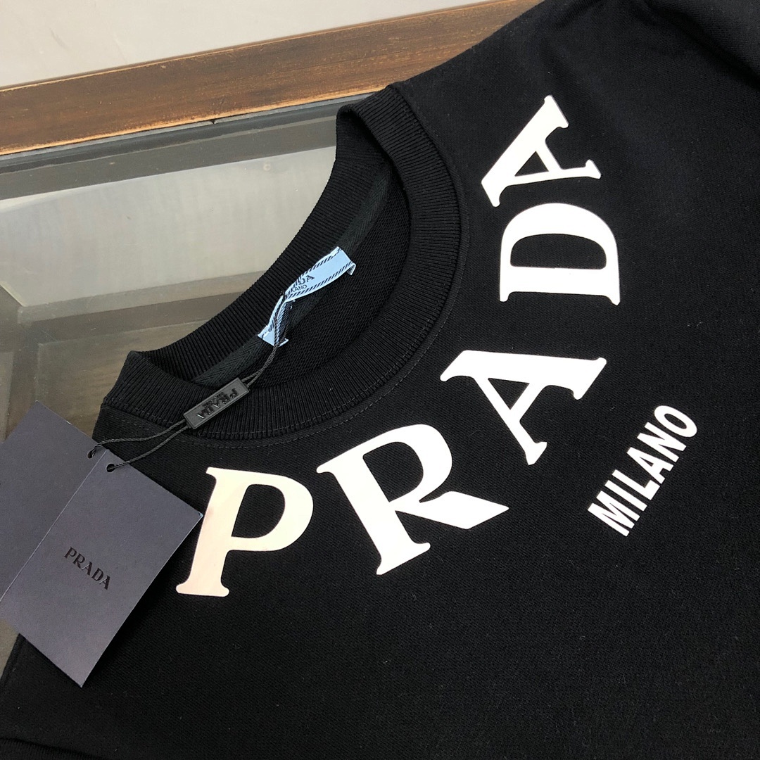 Prada Hoodie Style 006 detail view 3