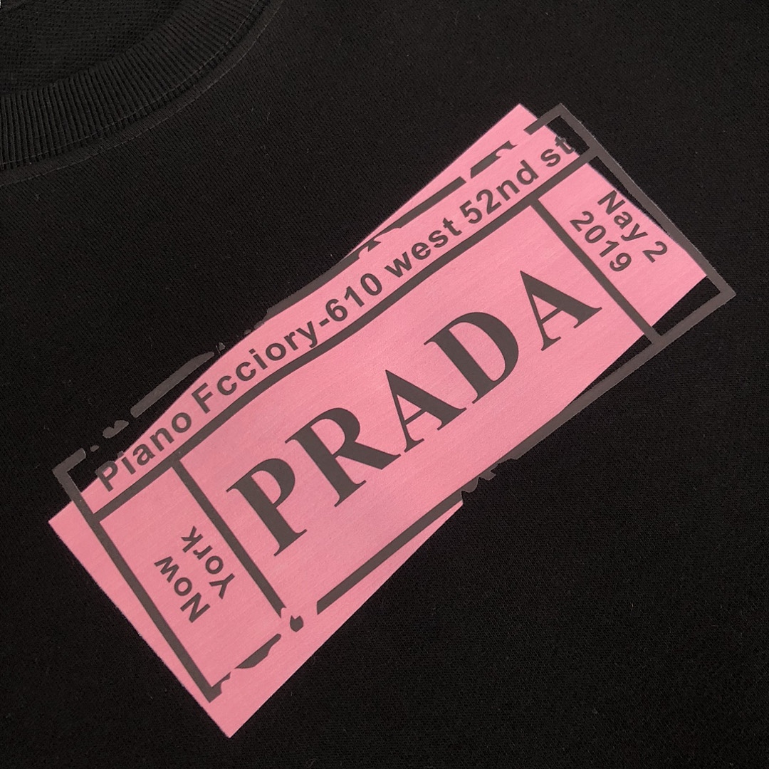 Prada Hoodie Style 009 detail view 1