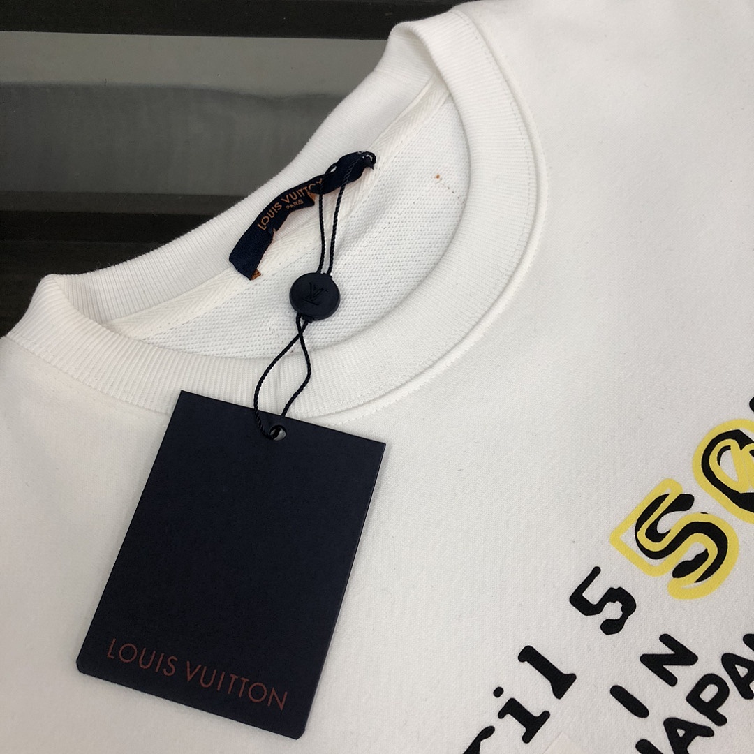 Louis Vuitton Hoodie Style 005 detail view 3