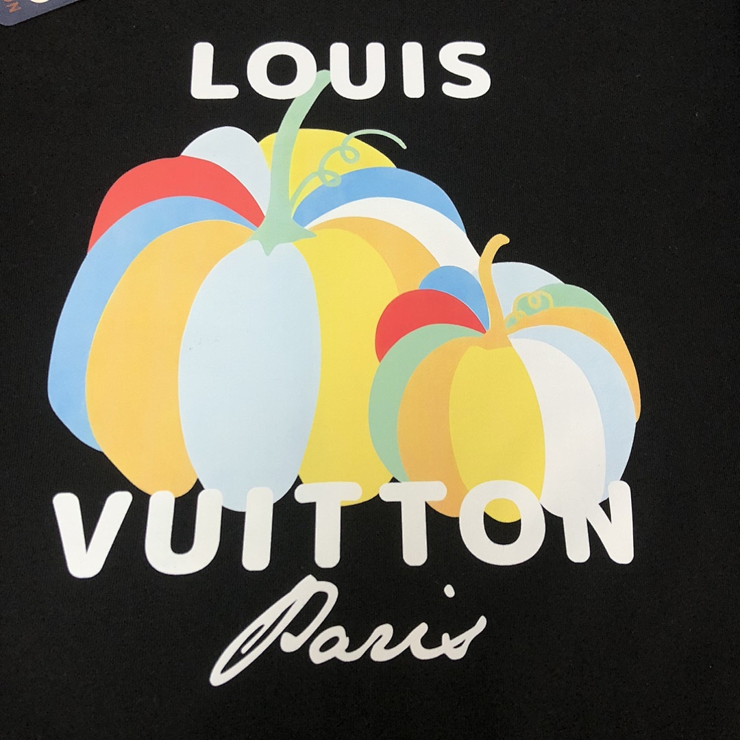 Louis Vuitton Hoodie Style 009 detail view 4