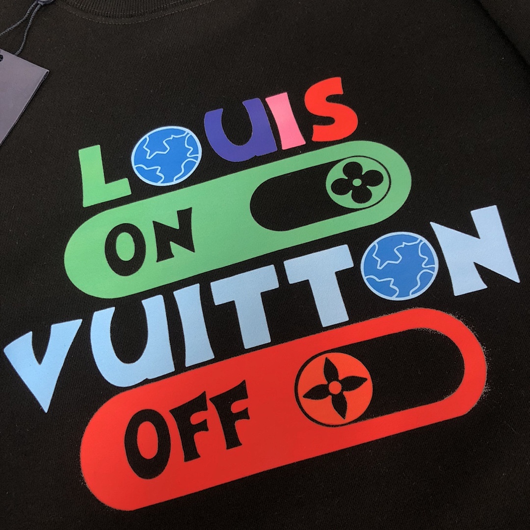 Louis Vuitton Hoodie Style 020 detail view 2