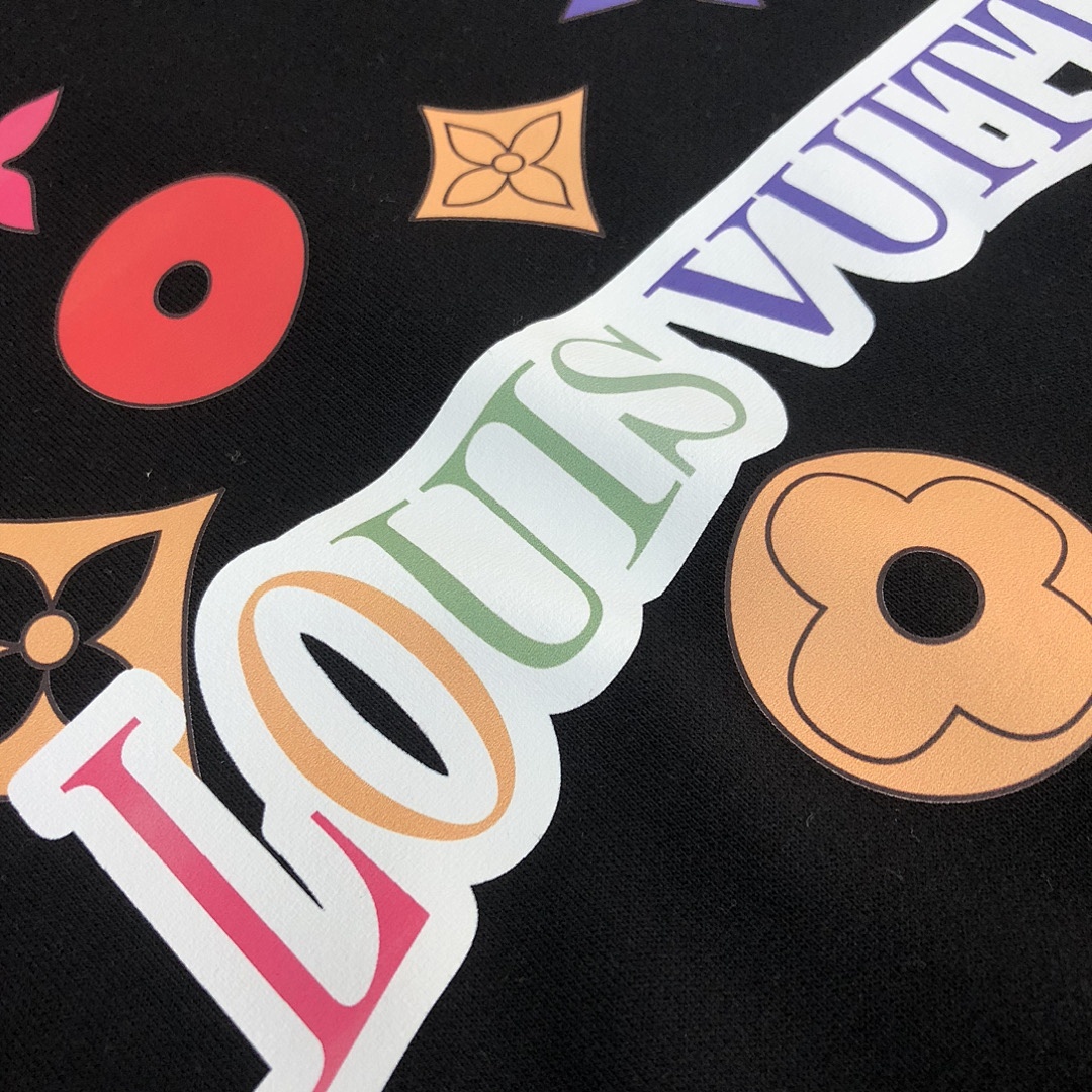 Louis Vuitton Hoodie Style 024 detail view 1