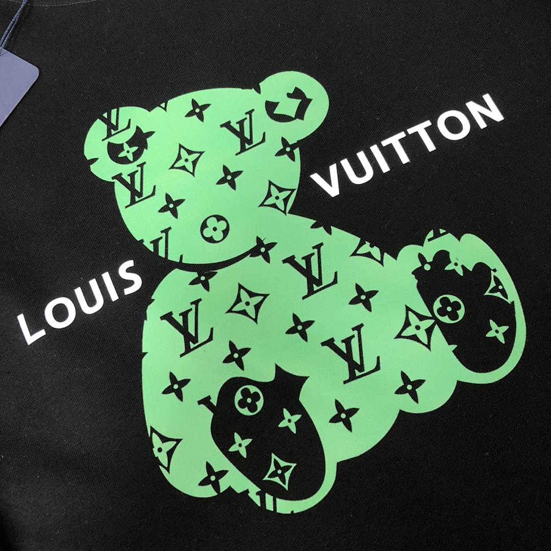 Louis Vuitton Hoodie Style 029 detail view 1