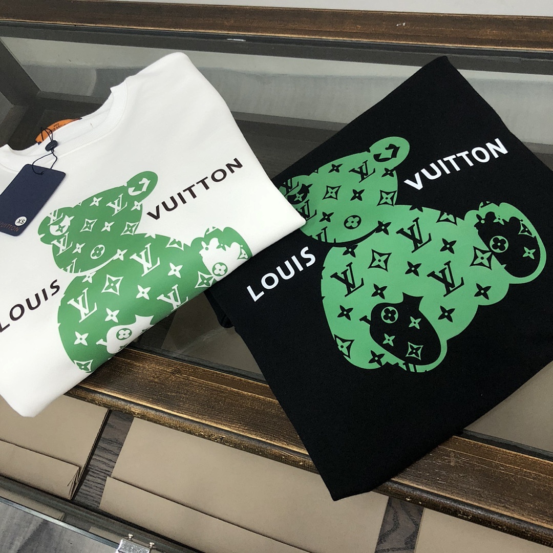 Louis Vuitton Hoodie Style 030 detail view 1