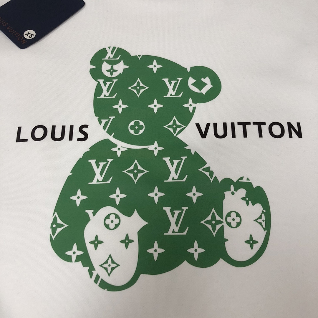 Louis Vuitton Hoodie Style 030 detail view 2