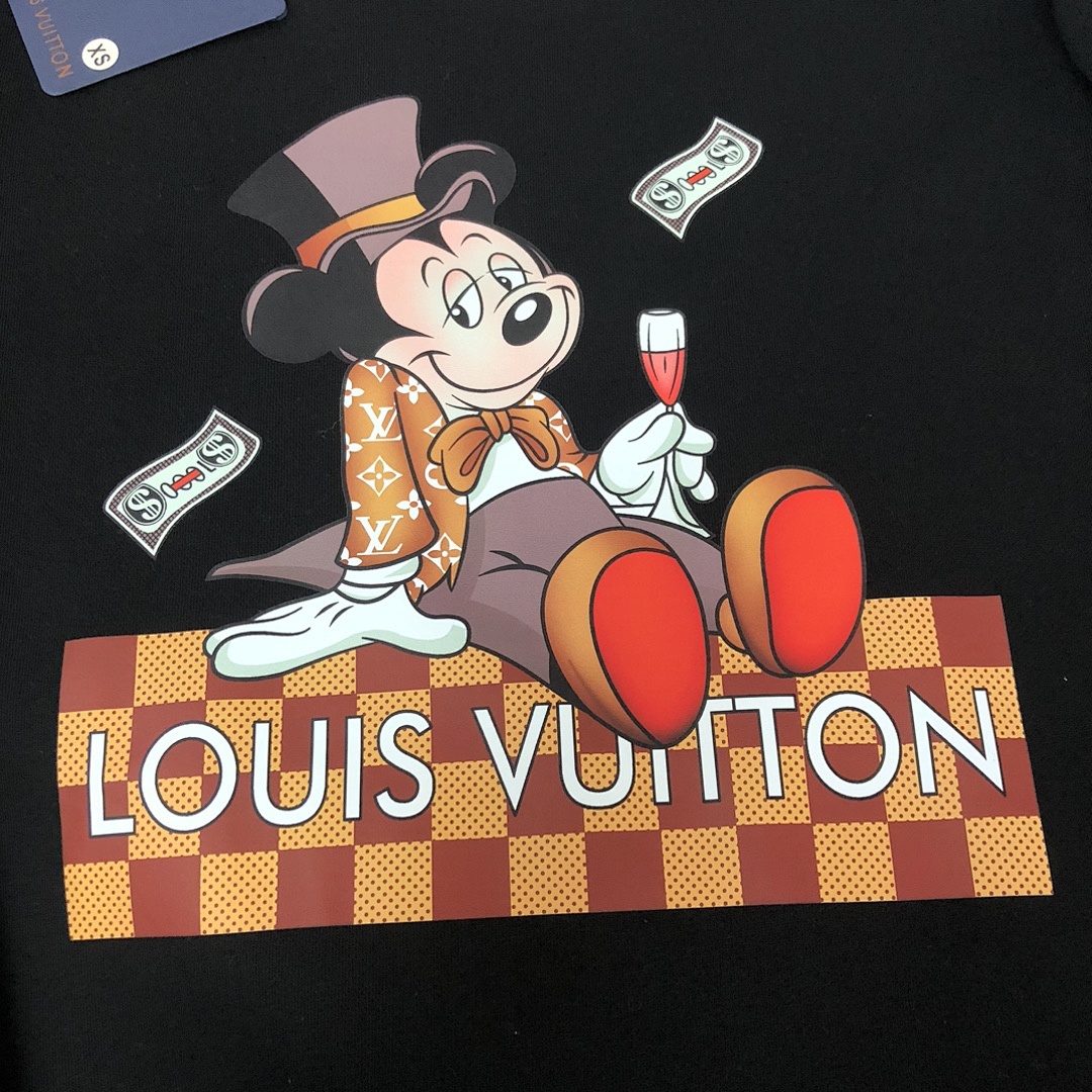 Louis Vuitton Hoodie Style 033 detail view 3