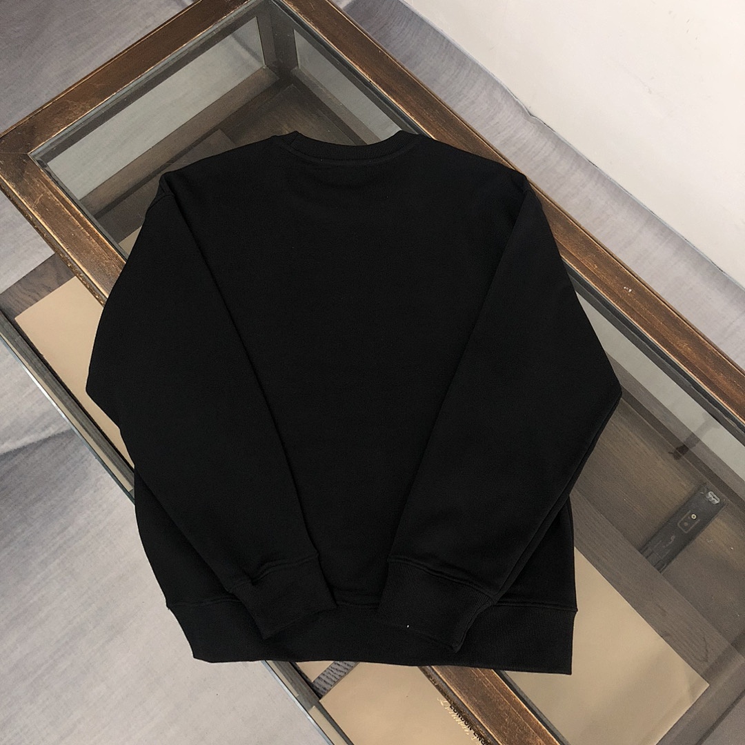 Louis Vuitton Hoodie Style 037 detail view 4