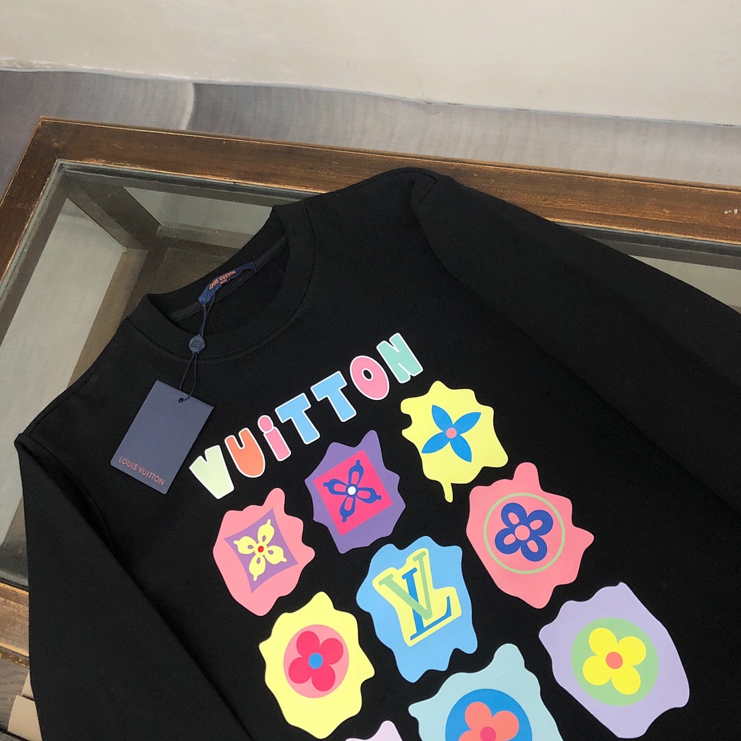 Louis Vuitton Hoodie Style 041 detail view 7