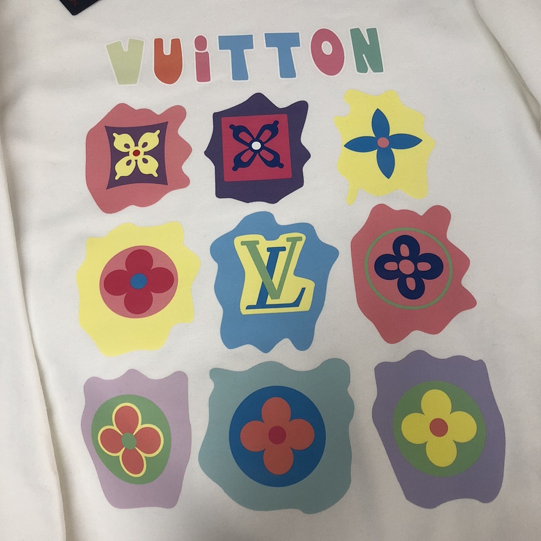 Louis Vuitton Hoodie Style 042 detail view 6