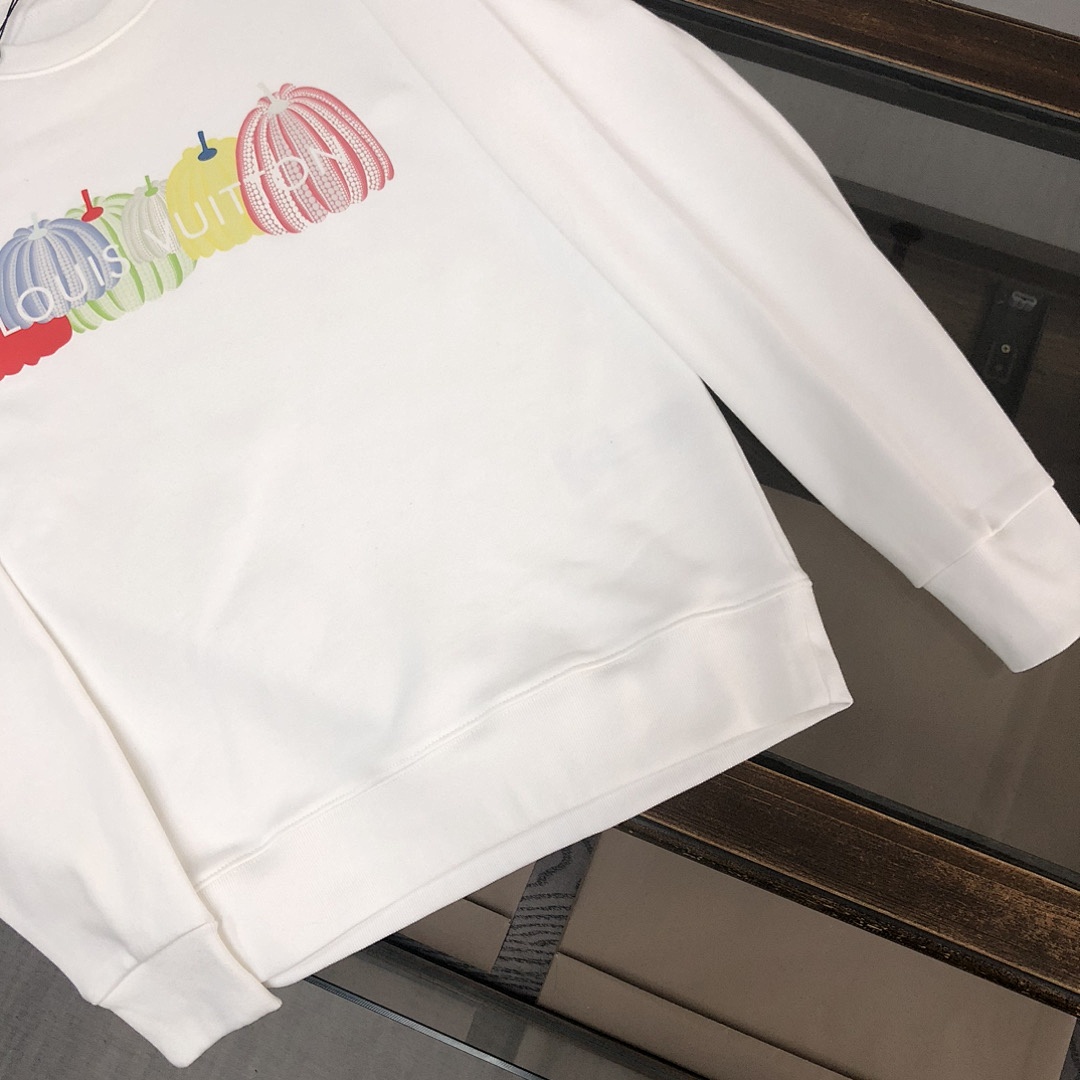Louis Vuitton Hoodie Style 044 detail view 4