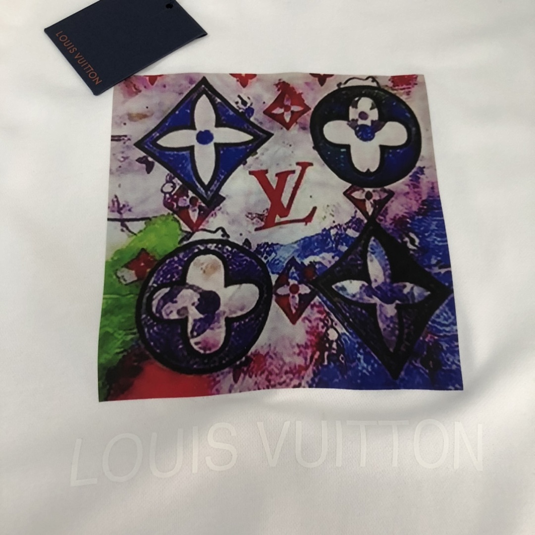 Louis Vuitton Hoodie Style 045 detail view 5