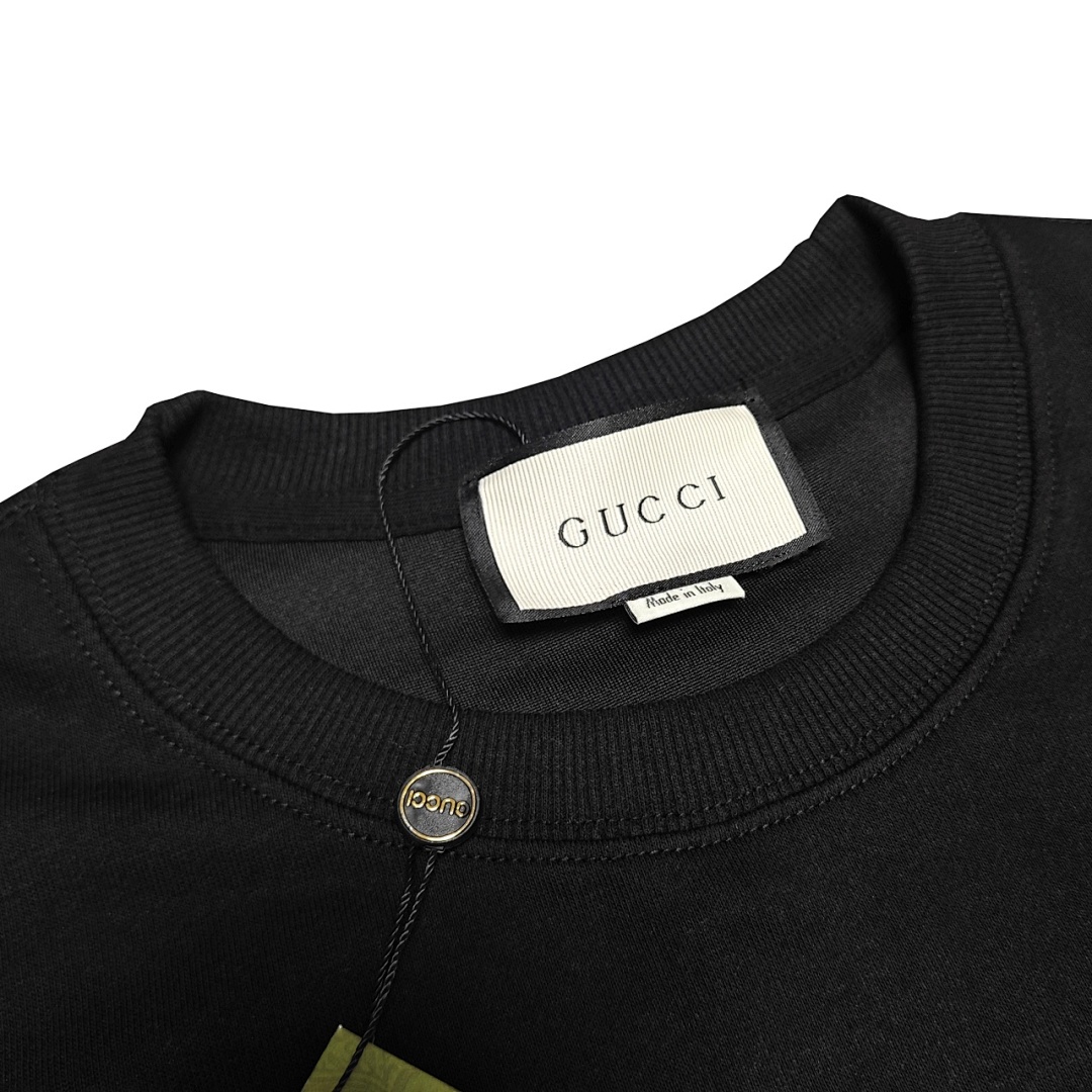 Gucci Hoodie Style 037 detail view 3