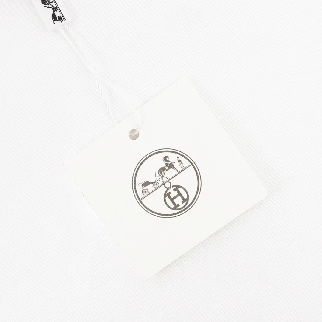 Hermes Hoodie Style 011 detail view 1