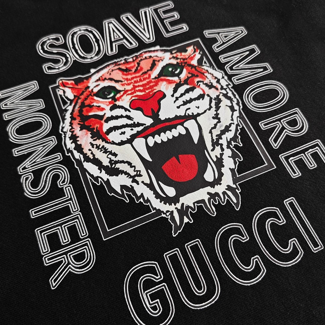 Gucci Hoodie Style 087 detail view 3