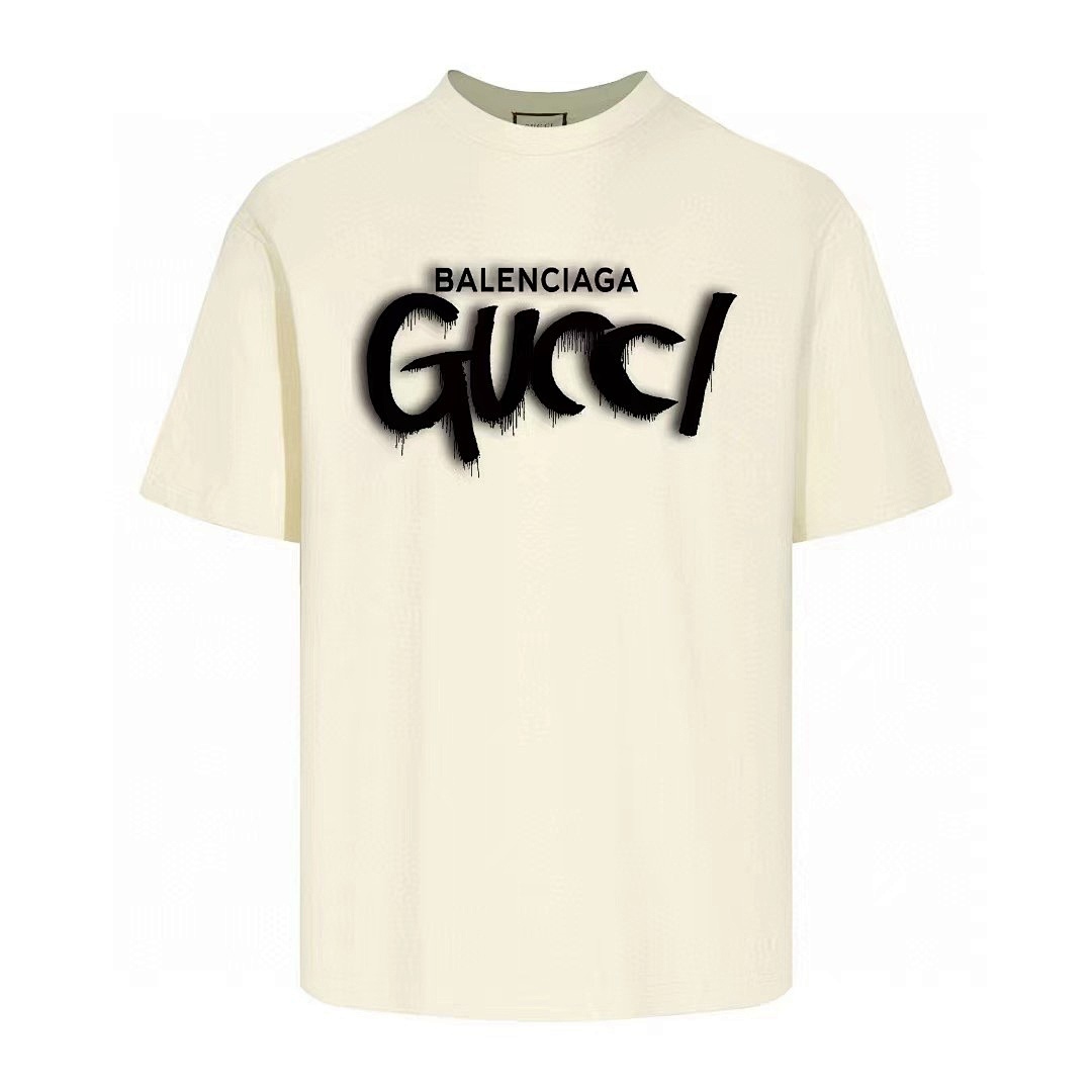 Gucci T-Shirt Style 733 main view